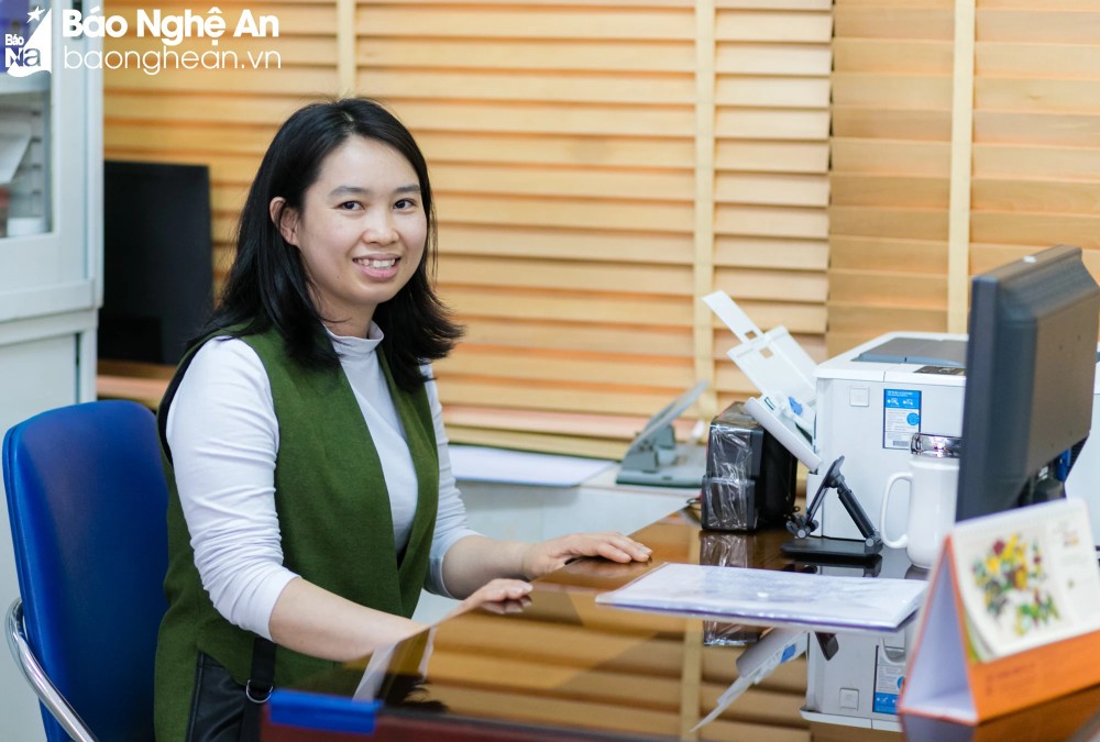 PGS.TS. Lê Thị Hương - Giảng viên Khoa Sinh học, Trường Sư phạm được tuyên dương Nhà giáo tiêu biểu năm 2023